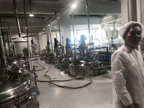 中國化妝品行業(yè)全產業(yè)鏈分析 從原料設備到終端渠道的協(xié)同發(fā)展